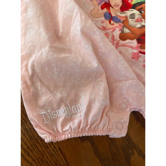 Disneyland Princesses Onepiece size 3M - Picture 3 of 7